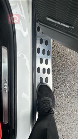 جیپ گراند شیرۆکی